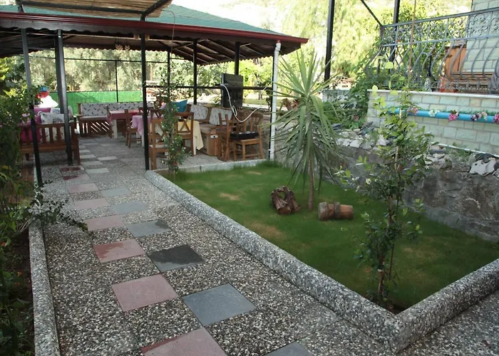Kampues Garden Отель 4*