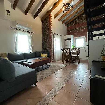 Kampues Garden 4*