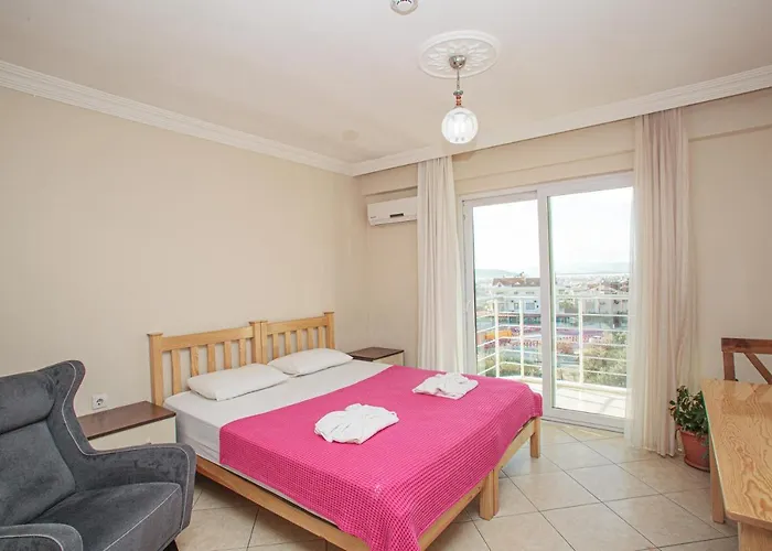 Kampues Garden Hotel 4*