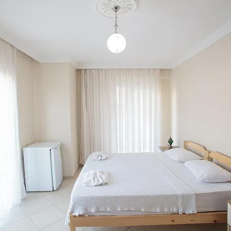 Kampues Garden فندق فتحية