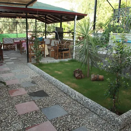 Kampues Garden فندق 4*