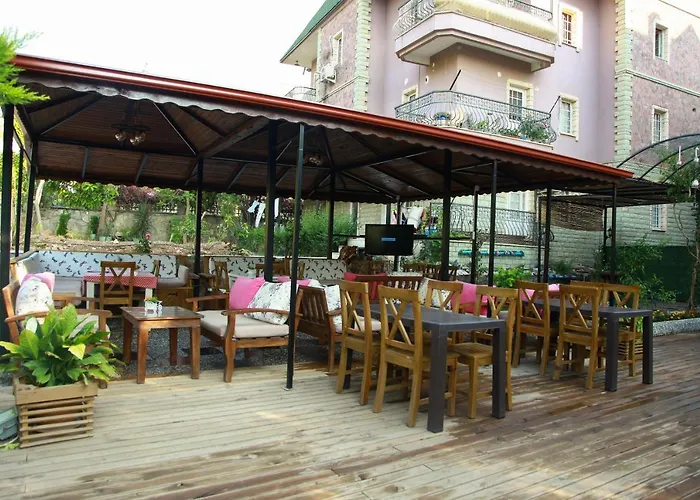 Ξενοδοχείο Kampues Garden 4*