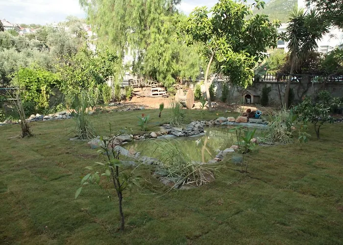 Ξενοδοχείο Kampues Garden